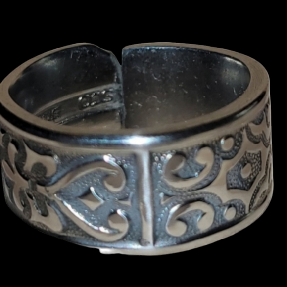 Hand Forged Vintage Flatware Spoon Ring Size 8 - Picture 3 of 4